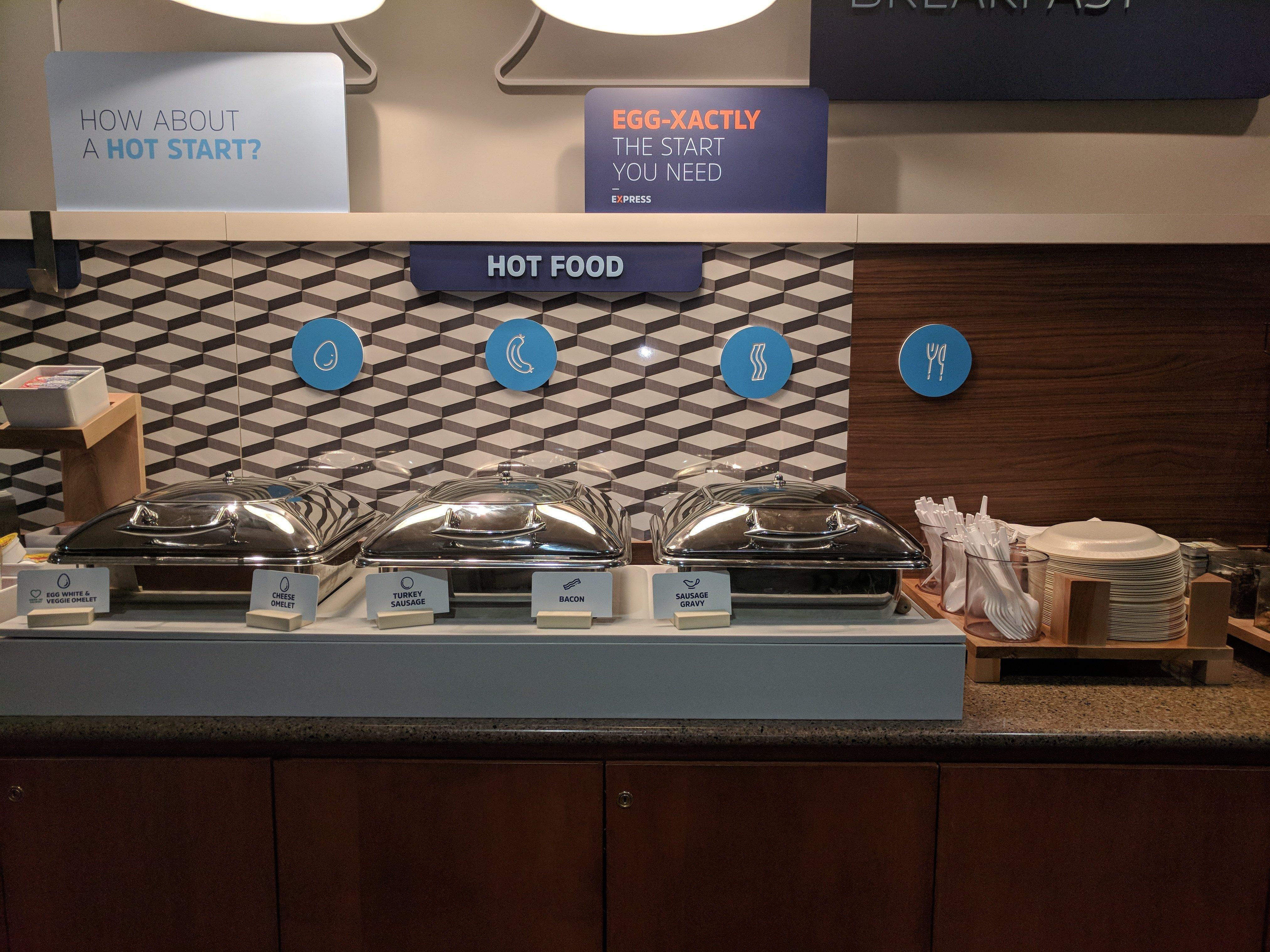 Holiday Inn Express Hotel & Suites Bryan-Montpelier By Ihg Holiday City Екстер'єр фото