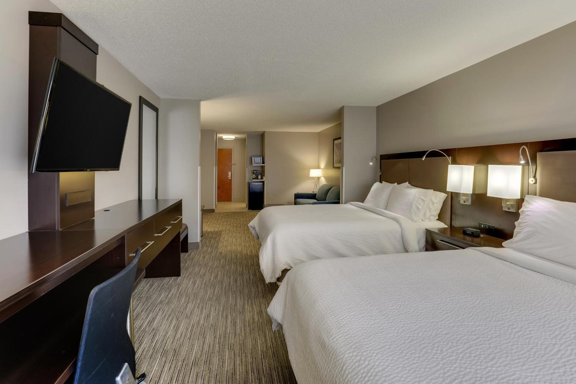 Holiday Inn Express Hotel & Suites Bryan-Montpelier By Ihg Holiday City Екстер'єр фото