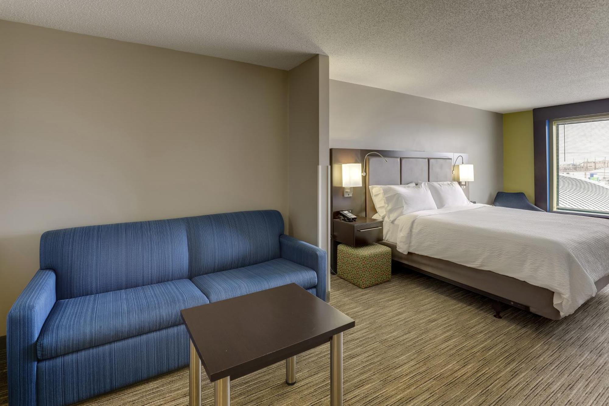 Holiday Inn Express Hotel & Suites Bryan-Montpelier By Ihg Holiday City Екстер'єр фото
