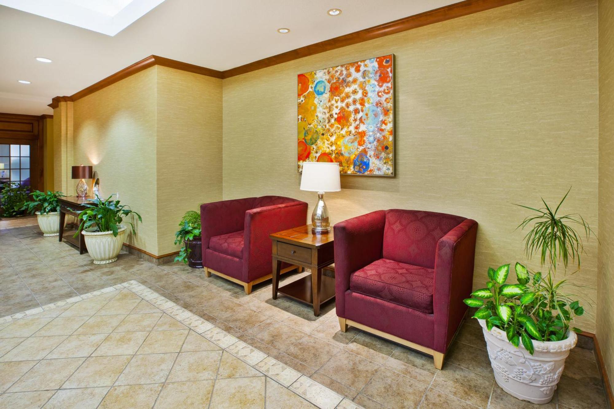 Holiday Inn Express Hotel & Suites Bryan-Montpelier By Ihg Holiday City Екстер'єр фото