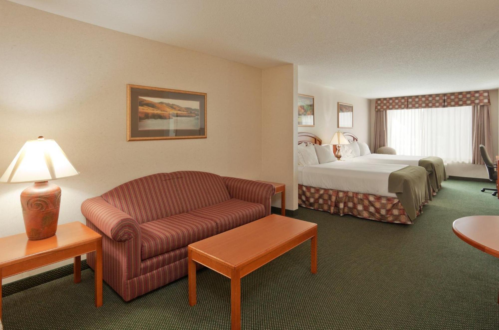 Holiday Inn Express Hotel & Suites Bryan-Montpelier By Ihg Holiday City Екстер'єр фото